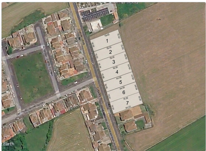 Planta do loteamento de Pico da Pedra com os nove lotes numerados